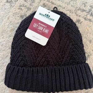 Northwest Territory Black Cozy Beanie